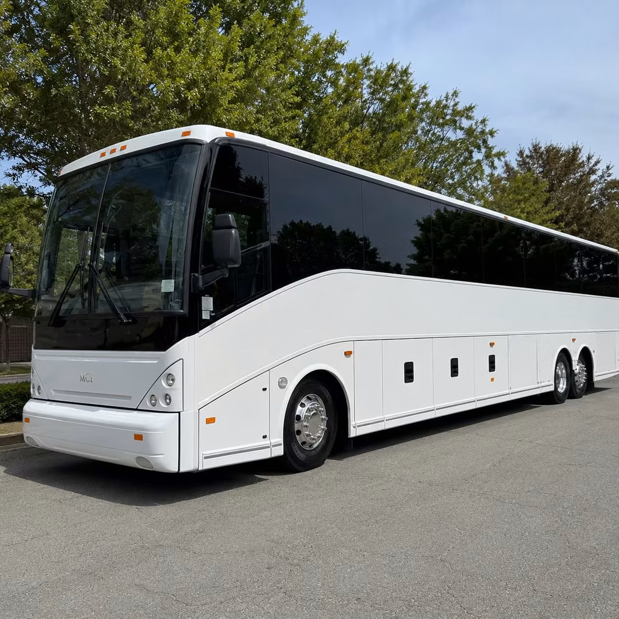 sayreville charter bus rental fleet