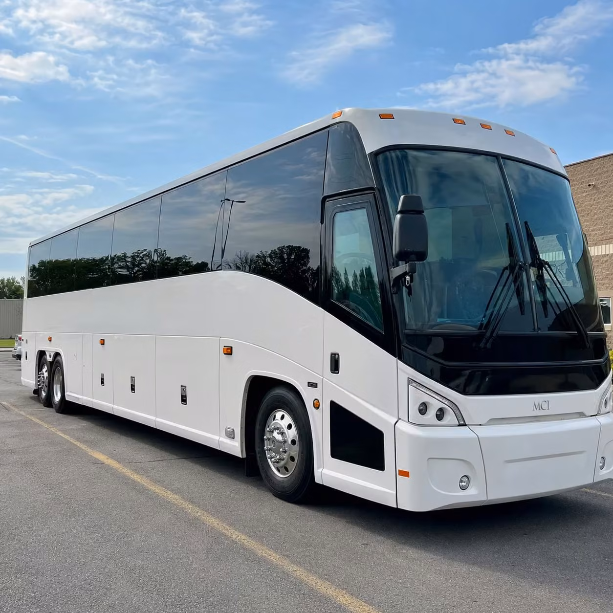 sayreville groups heading to nyc philadelphia and beyond rely on sayrevillecharterbuscompany com for long distance charter bus rentals